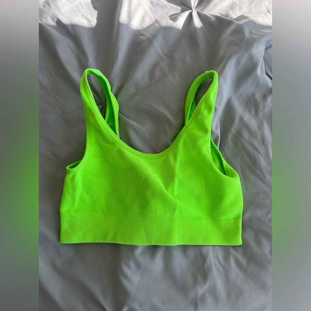 3/$10 ALL BRA TOPS!!! neon green urban planet ribbed bra top in size small